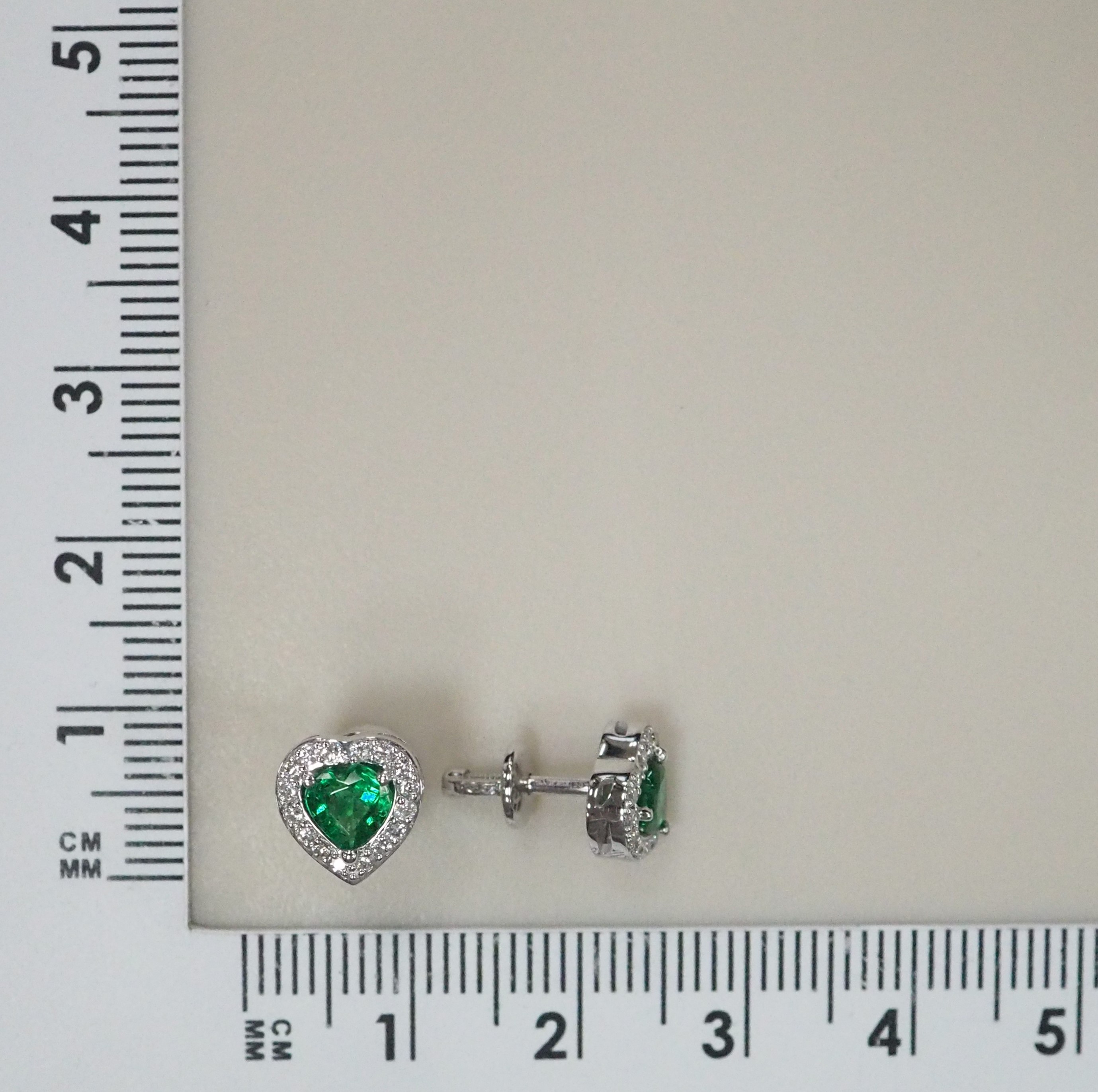 10511-001076 Серьги (Au 585)